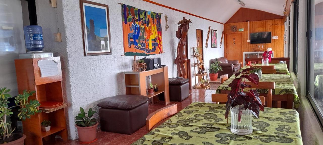 Cabanas & Hostal Tojika Hanga Roa Dış mekan fotoğraf