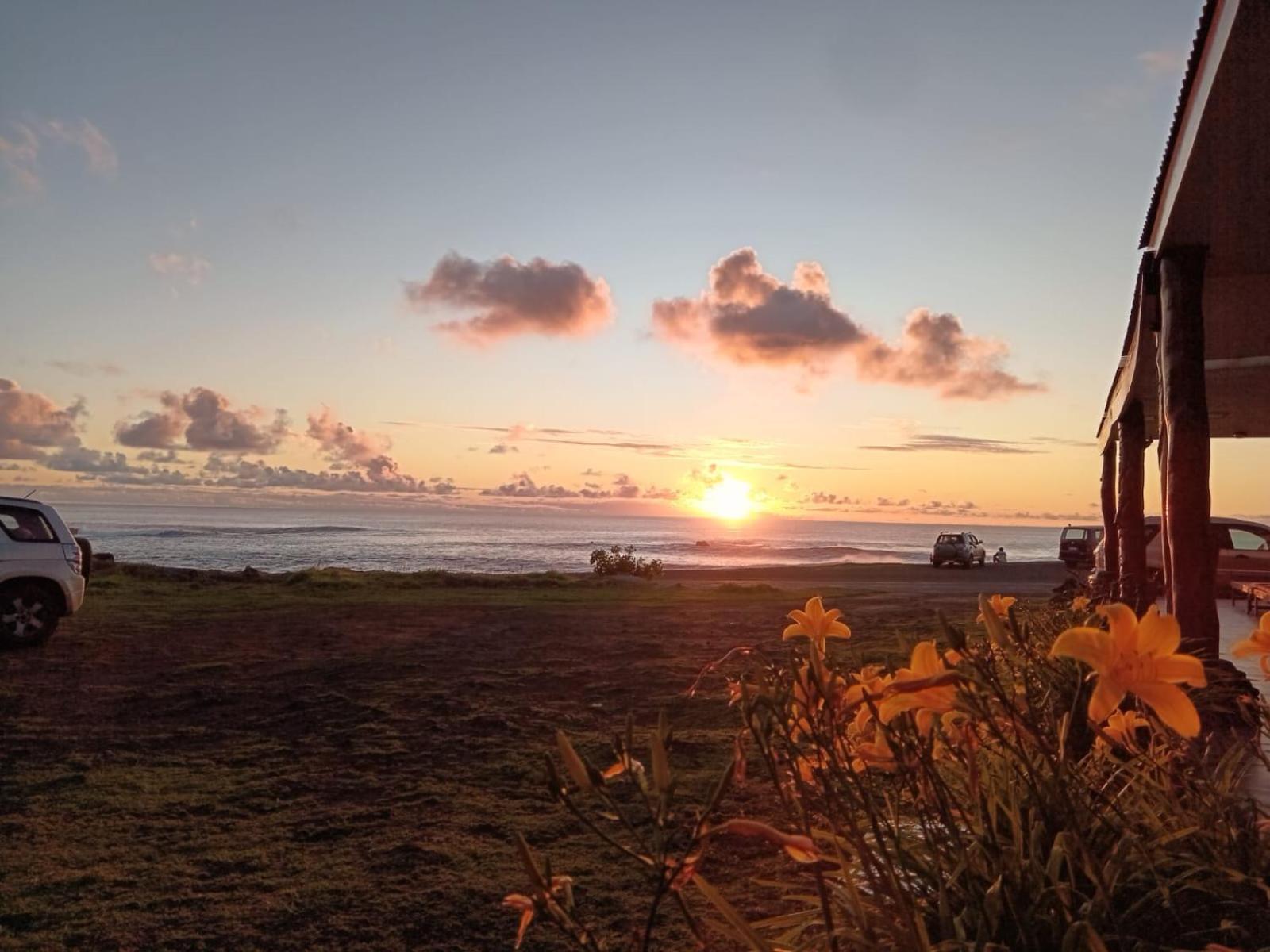 Cabanas & Hostal Tojika Hanga Roa Dış mekan fotoğraf