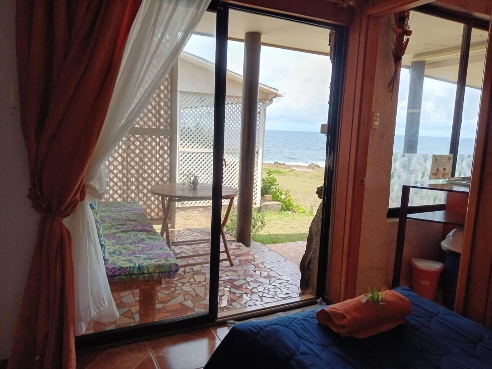 Cabanas & Hostal Tojika Hanga Roa Dış mekan fotoğraf