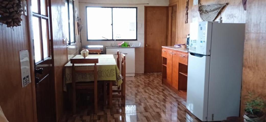 Cabanas & Hostal Tojika Hanga Roa Dış mekan fotoğraf